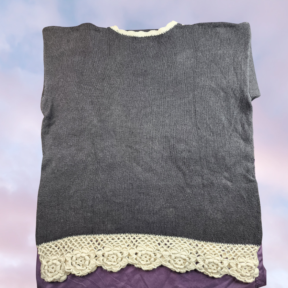 Vtg Shenanigans Black White Frilly Crochet Knit Floral Coquette Twee Sweater L - Picture 5 of 6
